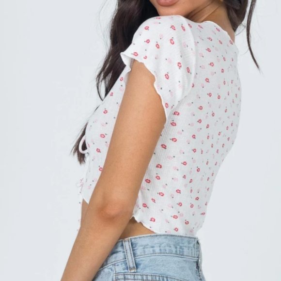 NWOT Floral Crop Top - Picture 2 of 2